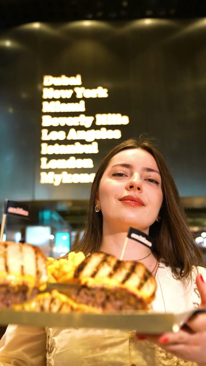 İGA Foodcourt social series, still frame